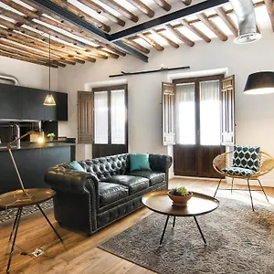 Santa Paula Cozy & Elegant In The Heart Of Apartment